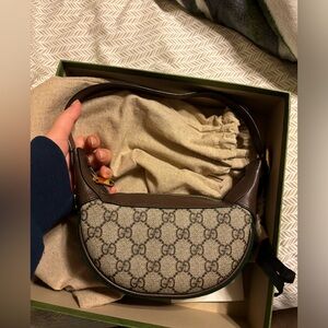 Gucci shoulder bag